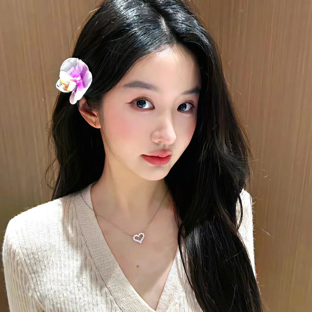 她赤脚走过荆棘地